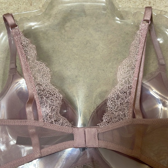 VICTORIA’S SECRET VERY SEXY PUSH UP BRA IN  DUSTY ROSE WITH LACE DETAILS - Picture 3 of 6